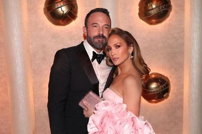 Jennifer Lopez ẩn ý cuộc sống tốt đẹp hơn sau ly hôn Ben Affleck