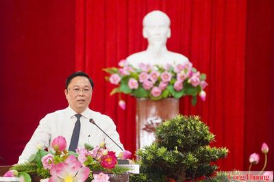 Ông Lê Trí Thanh giữ chức Chủ tịch UBND thành phố Huế