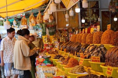 Ghé 'vương quốc mắm' Châu Đốc