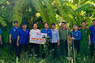 Tuổi trẻ Gia Lai tri ân người có công dịp 27-7