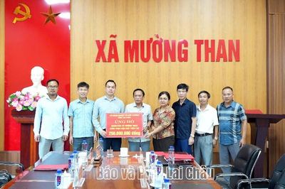 Hỗ trợ 250 triệu đồng cho xã Mường Than khắc phục hậu quả thiên tai