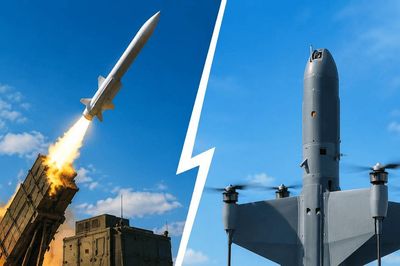 Tên lửa phòng không và drone đánh chặn: Cuộc đua công nghệ và bài toán chi phí phòng thủ