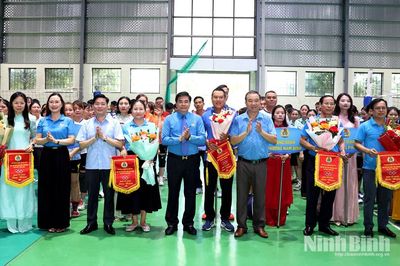650 vận động viên tham gia Giải thể thao công nhân lao động tỉnh Ninh Bình lần thứ II