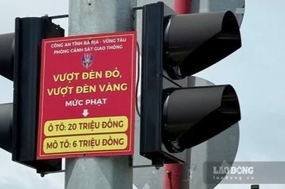 Xử phạt thế nào khi vượt đèn đỏ nhiều lần