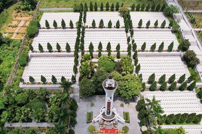 [CẬP NHẬT] Lễ viếng, truy điệu và an táng hài cốt liệt sĩ tại Nghĩa trang Liệt sĩ Quốc gia Vị Xuyên
