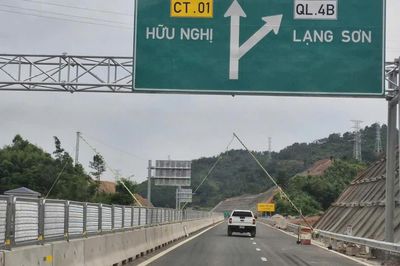 Bổ sung khối lượng nhưng không giãn tiến độ hoàn thành cao tốc Hữu Nghị - Chi Lăng