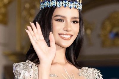 Đương kim Miss World Opal Suchata được vinh danh là Hoa hậu đẹp nhất thế giới 2025
