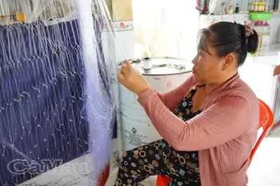 Giữ nghề làm lưới, ổn định sinh kế