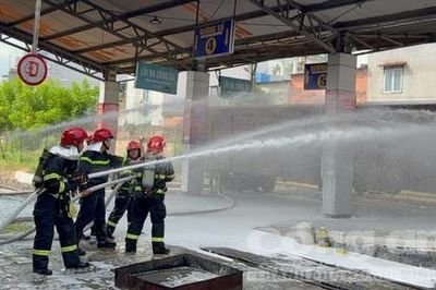 TPHCM: Thực tập phương án chữa cháy, cứu nạn tại Ga Sài Gòn