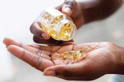 Gan 'kêu cứu' do thói quen lạm dụng thực phẩm chức năng