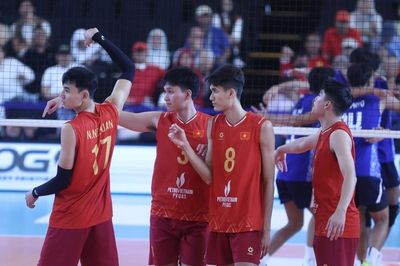 Đánh bại Thái Lan, tuyển bóng chuyền nam Việt Nam vô địch SEA V.Cup 2026