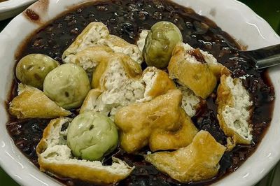 Món cháo bình dân là đặc sản Hà Nội, ăn nguội mới ngon, giúp giải nhiệt ngày hè