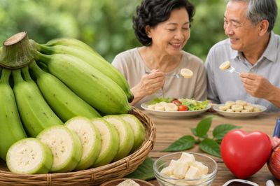 Người sau 50 tuổi nên ăn chuối xanh, vì sao?