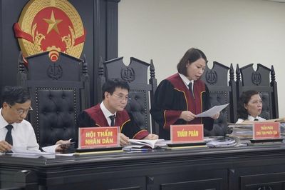 Xét xử loạt bị cáo trong vụ án sản xuất thực phẩm chức năng giả đặc biệt lớn tại Công ty MediPhar