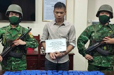 Hưng Yên bắt vụ vận chuyển 30 nghìn viên ma túy tổng hợp