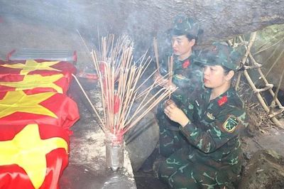 Tiếp sức hành trình tìm kiếm, quy tập hài cốt liệt sĩ tại hang Đá Sập