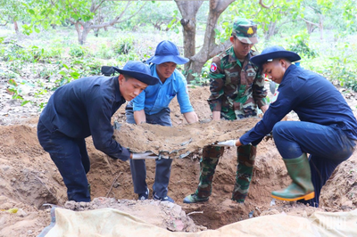 Đẩy mạnh tìm kiếm, quy tập và xác định danh tính hài cốt liệt sĩ (HCLS): Nhiệm vụ chính trị đặc biệt cần sự chung tay của cả hệ thống chính trị