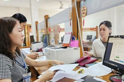 Chuyển mạnh từ quản lý sang kiến tạo và phục vụ