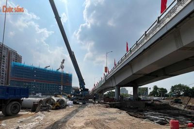 [GALLERY] Cận cảnh hầm chui tại nút giao Cổ Linh sau 9 tháng thi công