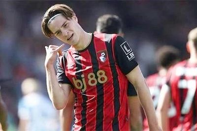 Man United 'quay xe' thương vụ 70 triệu bảng