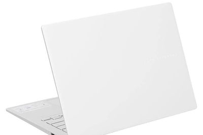 Mua laptop năm 2026 có nên ưu tiên NPU để tránh nhanh lỗi thời?