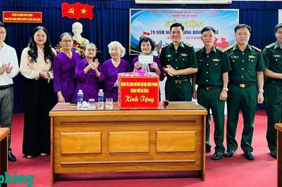 Thắp ngọn lửa tri ân trên mảnh đất anh hùng Đà Nẵng