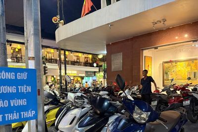 Hà Nội hỗ trợ đổi xe máy cũ: Người dân mong chính sách sớm đi vào cuộc sống