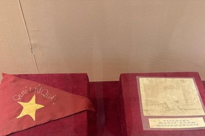 Xúc động bức thư của Tiểu đoàn trưởng Đặc công gửi vợ trước ngày hy sinh: 'Em giữ gìn sức khỏe để chăm sóc con…'