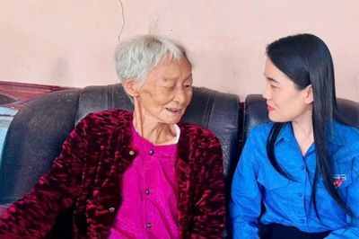 Người Mẹ 3 lần tiễn chồng con ra trận, nhưng không ai trở về...