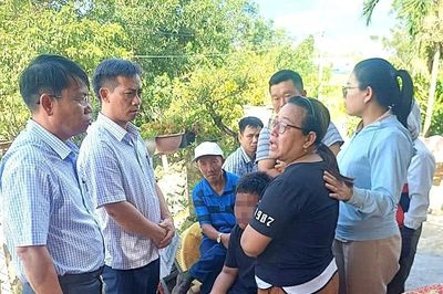 Lao xuống sông cứu cháu, ông bà nội tử vong