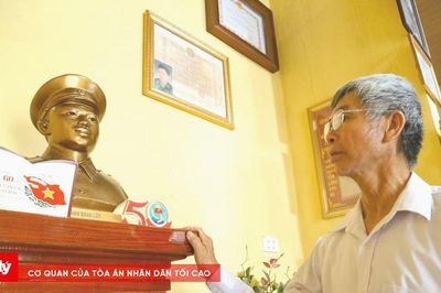 Lời hẹn ở lại với non sông