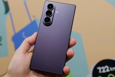 Galaxy Z Fold 8 Ultra, chiếc điện thoại gập đắt nhất của Samsung phù hợp với ai?