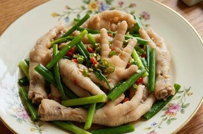 Cách làm chân gà hấp hành đơn giản, thơm nức mũi, ai cũng mê