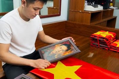 Chàng trai xứ Thanh phục dựng hơn 1.000 ảnh liệt sĩ