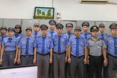 Tổ tàu SE2 kịp thời cấp cứu một hành khách có dấu hiệu đột quỵ khi đi tàu