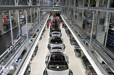 Nhà sản xuất ôtô Porsche cắt giảm thêm 5.000 việc làm