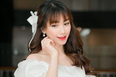 Hòa Minzy công khai hạnh phúc đặc biệt