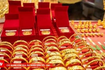 Giá vàng sáng 27/7: Vàng thế giới tăng, SJC giữ mức 141,5 triệu đồng/lượng