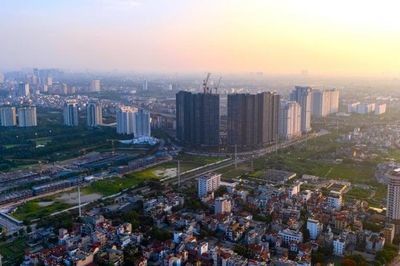 Sức mua giảm, giá chung cư Hà Nội vẫn neo cao