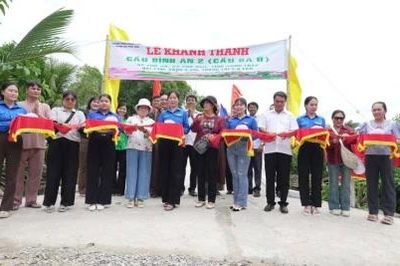 Xã Phú Hựu: Khánh thành cầu Bình An 2