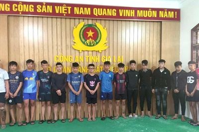 Truy xét nhanh vụ hàng chục đối tượng mang theo hung khí gây rối ở khu vực Quy Nhơn