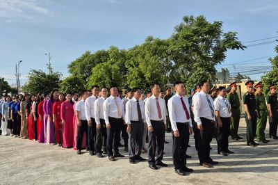 Xã Tây Ninh Hòa tổ chức viếng các anh hùng liệt sĩ