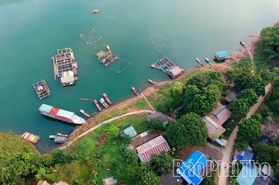 'Đánh thức' Đá Bia