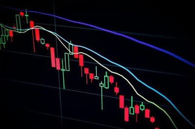 VN-Index giảm 17 điểm phiên đầu tuần