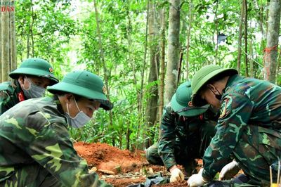 500 ngày đêm đẩy mạnh tìm kiếm, quy tập, xác định danh tính hài cốt liệt sĩ Gọi tên các Anh từ lòng đất thiêng Quảng Trị