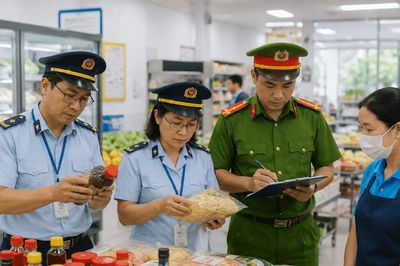 TP. Hồ Chí Minh: Chuyển mạnh xử lý hình sự các vụ vi phạm an toàn thực phẩm