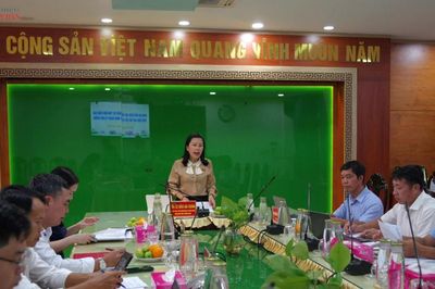 Đoàn ĐBQH tỉnh Đắk Lắk khảo sát việc thực hiện Luật Đất đai tại Sở Nông nghiệp và Môi trường