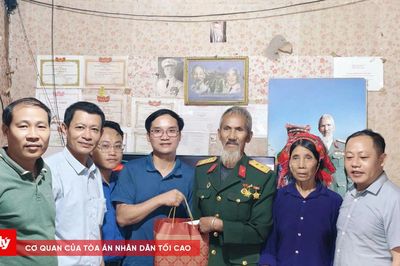 TAND tỉnh Lai Châu tri ân người có công tại xã biên giới Pa Ủ