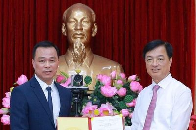 Thiếu tướng Tô Anh Dũng giữ chức Chủ tịch UBND tỉnh Thanh Hóa