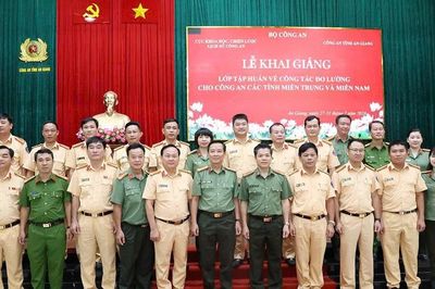 Tập huấn công tác đo lường cho Công an các tỉnh, thành